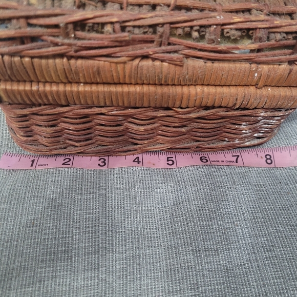 RAGGEDY ANN WICKER BASKET/ACCESSORIES - Picture 3 of 14